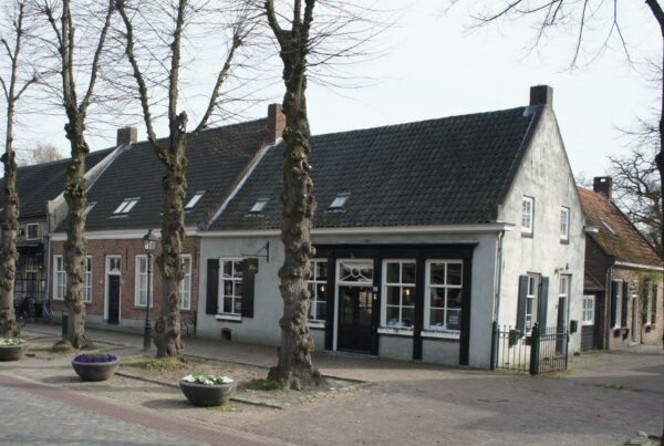 Markt 20-22, Eersel, 2023