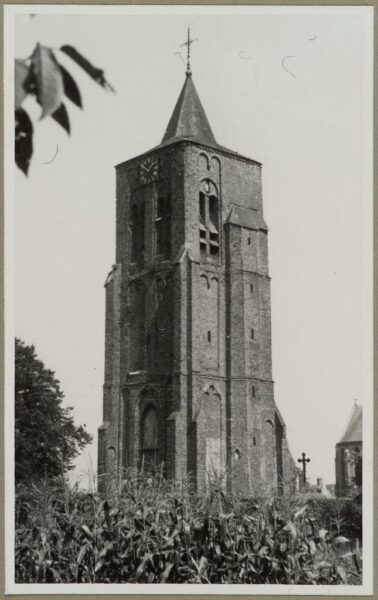 Duizelse toren, 1943