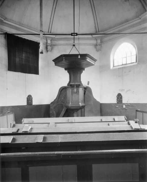 Eersel, Markt 38, NH kerk, interieur, 1957