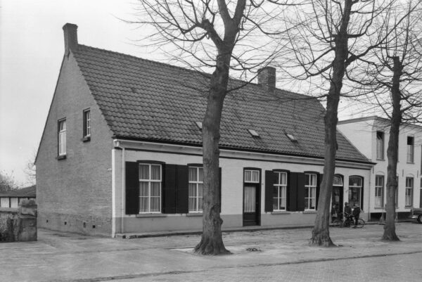 Markt 31-33, Eersel, 1963