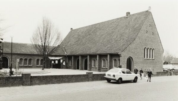 De Brink op Kerkstraat 27 in 1981. Foto Wies van Leeuwen, collectie BHIC, nr. PNB001016213.