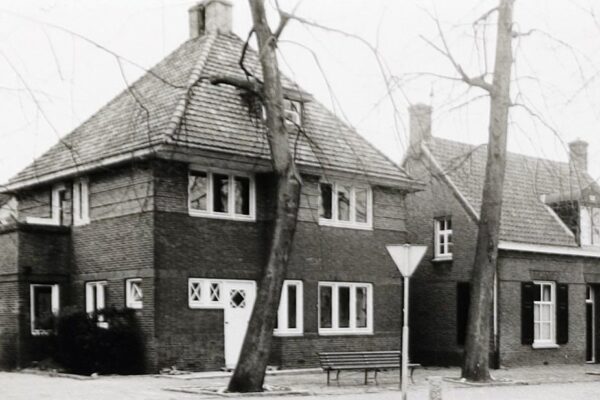 Hint 4 in 1981. Foto Wies van Leeuwen, collectie BHIC, nr. PNB001016192.