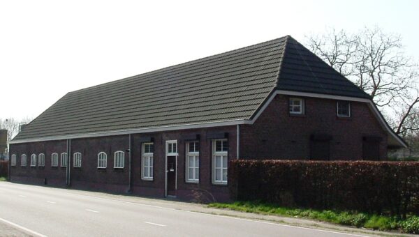 Stokkelen 21. Foto HSK De Acht Zaligheden, Studiegroep boerderijen (2005-04).