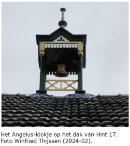 Het Angelus-klokje op het dak van Hint 17. Foto Winfried Thijssen (2024-02).